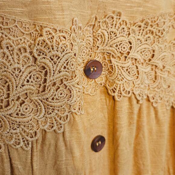Eyeshadow Size Medium M Golden Rod Embroidered Boho Bohemian Button Top Blouse - Picture 3 of 7